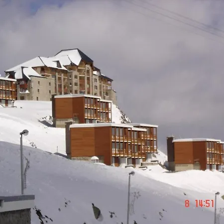 Pour 6 Avec Balcon, Proche Pistes Et Remontees - - Fr-1-404-111 *